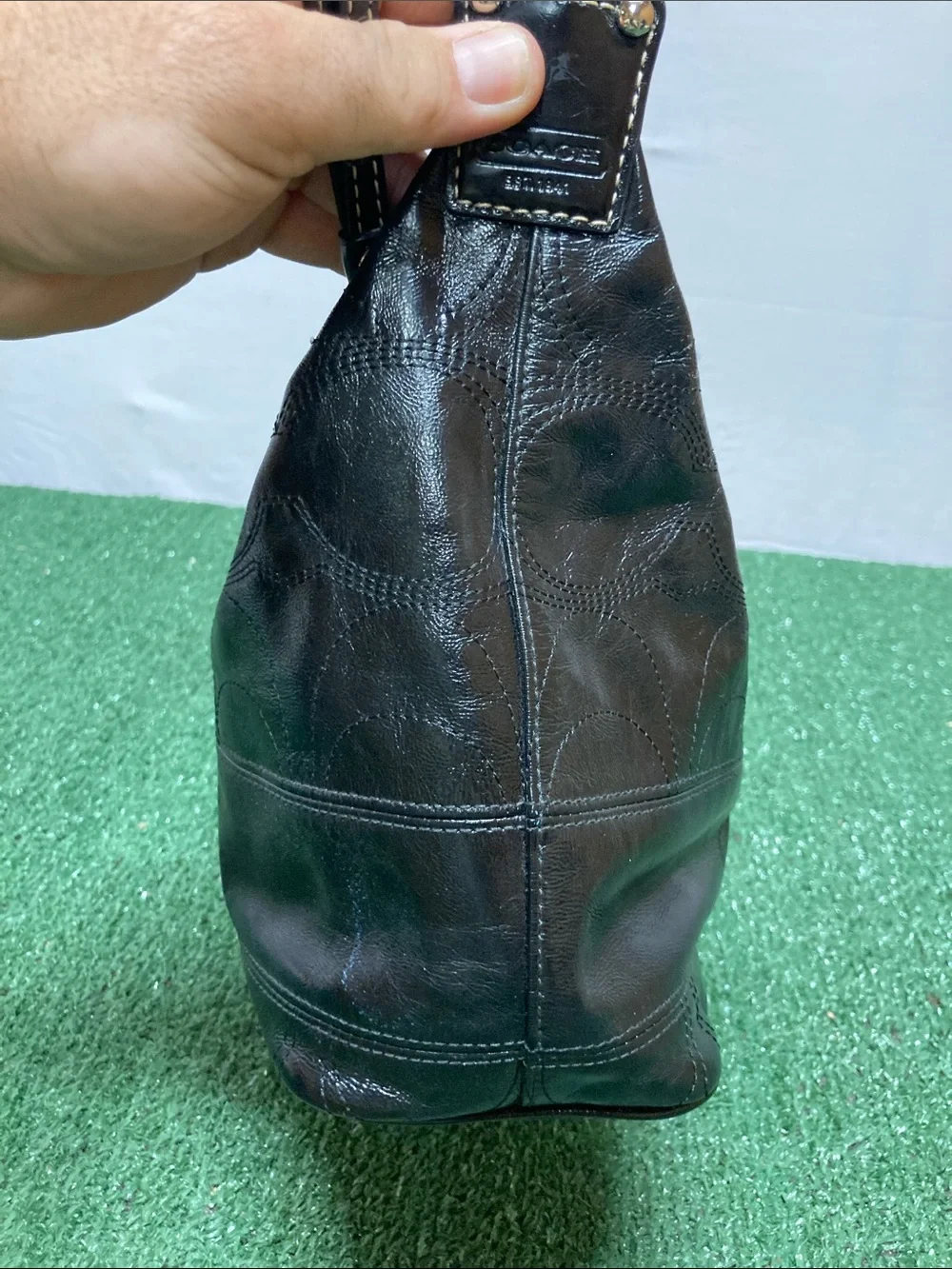 Coach Black Leather Hobo with Signature Plaque (OKPM-07-011)